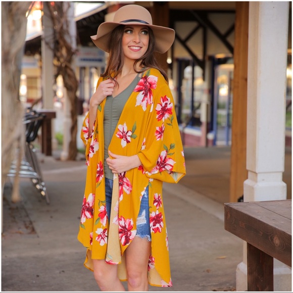 ✨LAST ONE✨Mustard floral long open cardigan - Picture 3 of 8